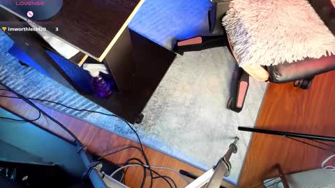 Snapshot of kenia_thompson01 chatting on 11-27-25, 03:36 01 online show from 11-27-25, 03:36