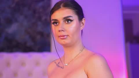 Kendra online show from 10-18-25, 03:02