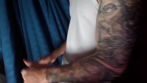 Snapshot of kennerfox77 chatting on 01-11-25, 07:06 Kennfox777 online show from 01-11-25, 07:06