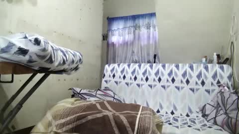 jeanny online show from 10-24-25, 05:04