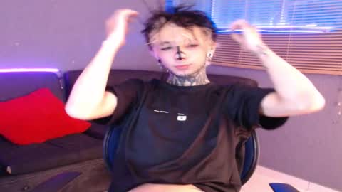 kenny online show from 11-25-25, 03:12