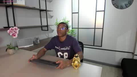 Kenny Thompson online show from 02-20-26, 08:31