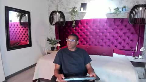 Kenny Thompson online show from 02-23-26, 08:17