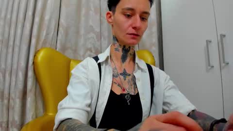 Snapshot of kennyandsellena chatting on 11-30-25, 07:40 Sellena and Kenny online show from 11-30-25, 07:40