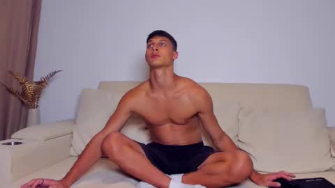 Peter     online show from 02-14-25, 05:36