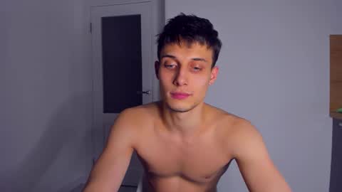 Peter     online show from 11-24-25, 09:03