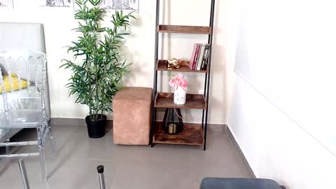 Snapshot of kenya_buhle chatting on 02-06-25, 02:15 Kenya Buhle online show from 02-06-25, 02:15