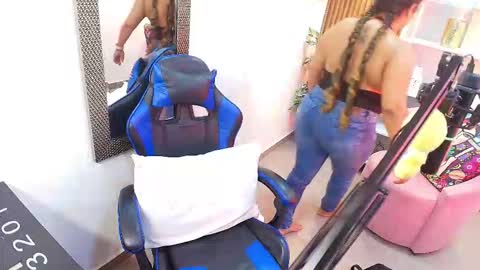 Snapshot of kenya_buhle chatting on 10-01-25, 12:00 Kenya Buhle online show from 10-01-25, 12:00