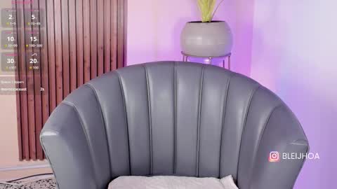 Keny Kitty  Onlyfans Kenayfoxx online show from 11-09-25, 05:39