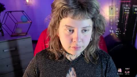 Kenzie online show from 11-09-25, 05:06