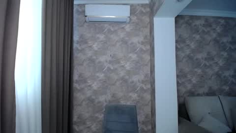 Snapshot of kerelai chatting on 05-15-26, 03:52 Kerelai online show from 05-15-26, 03:52