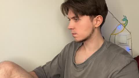 Kero online show from 04-21-26, 08:44