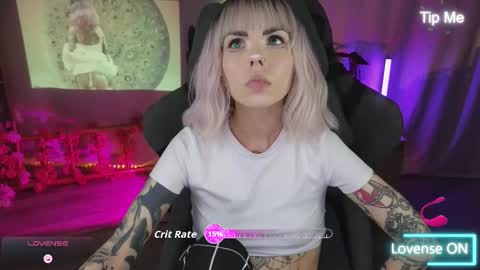 Snapshot of kerry_kirk chatting on 02-08-26, 11:08 Kerry online show from 02-08-26, 11:08