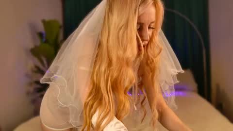 Snapshot of kessedisson chatting on 05-22-26, 08:25 KessEdisson online show from 05-22-26, 08:25