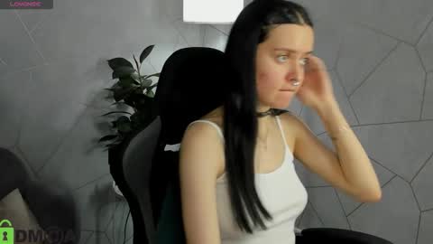 kessi_millis online show from 02-12-26, 12:49