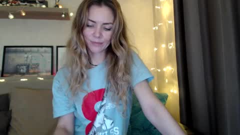 kessiecage online show from 12-23-24, 02:13