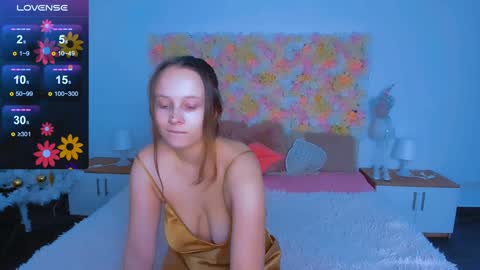 Snapshot of ketrin_n_ chatting on 01-13-25, 11:30 Ketrin online show from 01-13-25, 11:30