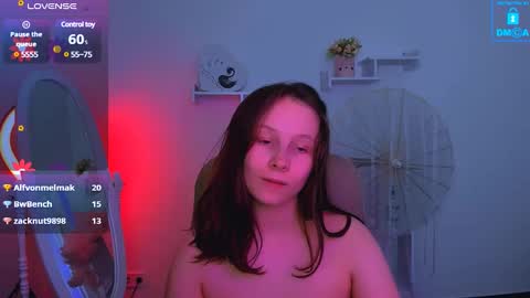 Snapshot of ketrin_n_ chatting on 01-28-25, 12:54 Ketrin online show from 01-28-25, 12:54