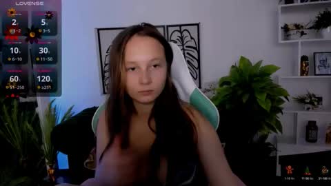 Snapshot of ketrin_n_ chatting on 09-27-25, 05:23 Ketrin online show from 09-27-25, 05:23