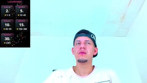 Kev online show from 10-26-25, 01:17