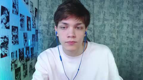 Snapshot of kevin_joestar chatting on 10-24-25, 05:37 Kevin online show from 10-24-25, 05:37