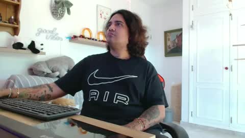 kevin online show from 10-26-25, 11:05