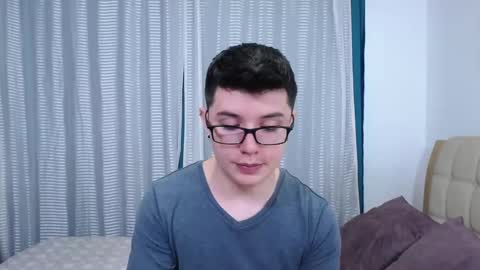 Kevin online show from 11-26-25, 07:15