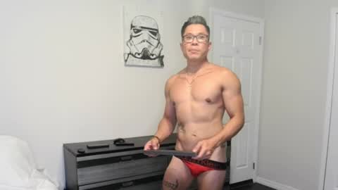 Snapshot of kevinkham chatting on 09-17-25, 01:18 kevinkham online show from 09-17-25, 01:18