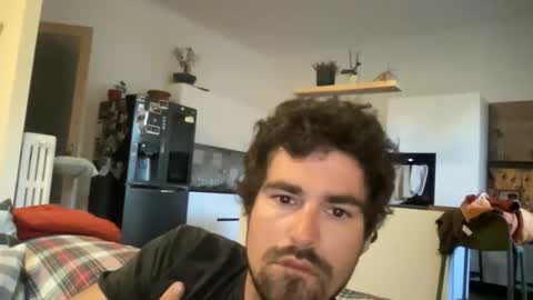 kevinpillobello online show from 04-08-26, 05:24