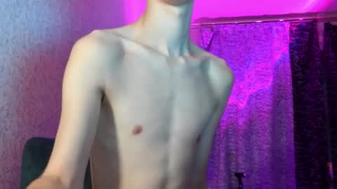 Snapshot of kevinsupershy chatting on 07-06-26, 10:45 kevinsupershy online show from 07-06-26, 10:45