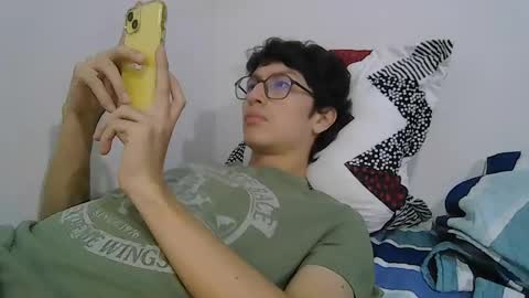 kevintdx online show from 04-26-26, 01:25