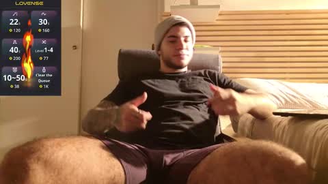 Kevin online show from 11-08-25, 11:36