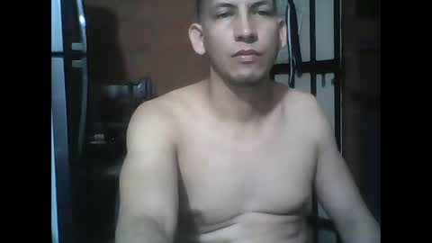 Snapshot of kevinwxt chatting on 11-02-25, 04:37 kevinwxt online show from 11-02-25, 04:37