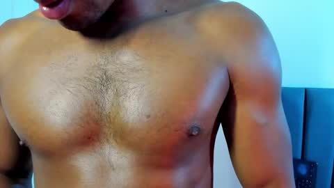 Snapshot of kevinxblack chatting on 11-14-25, 10:29 sebastian online show from 11-14-25, 10:29