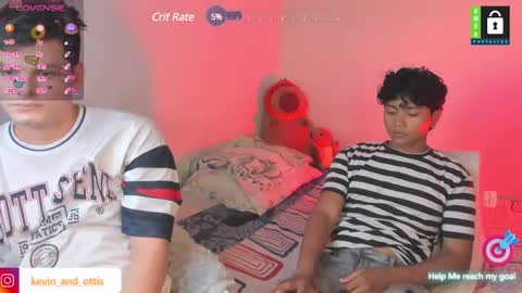 Snapshot of kevinxlvx chatting on 01-03-25, 01:38 kevin and ottis online show from 01-03-25, 01:38