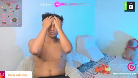 Snapshot of kevinxlvx chatting on 01-05-25, 01:13 kevin and ottis online show from 01-05-25, 01:13