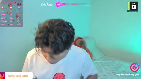 Snapshot of kevinxlvx chatting on 01-14-25, 10:12 kevin and ottis online show from 01-14-25, 10:12