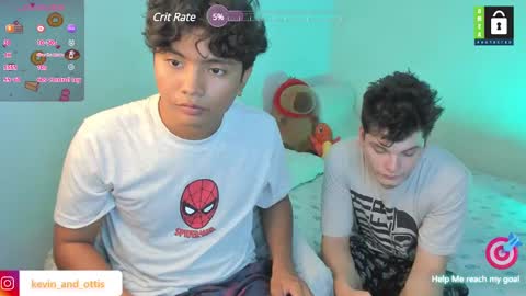 Snapshot of kevinxlvx chatting on 01-15-25, 01:23 kevin and ottis online show from 01-15-25, 01:23