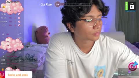 Snapshot of kevinxlvx chatting on 02-09-25, 12:06 kevin and ottis online show from 02-09-25, 12:06