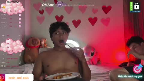 Snapshot of kevinxlvx chatting on 02-21-25, 12:16 kevin and ottis online show from 02-21-25, 12:16