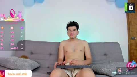 Snapshot of kevinxlvx chatting on 09-28-25, 10:31 kevin and ottis online show from 09-28-25, 10:31