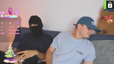 Snapshot of kevinxlvx chatting on 11-21-25, 11:14 kevin and ottis online show from 11-21-25, 11:14