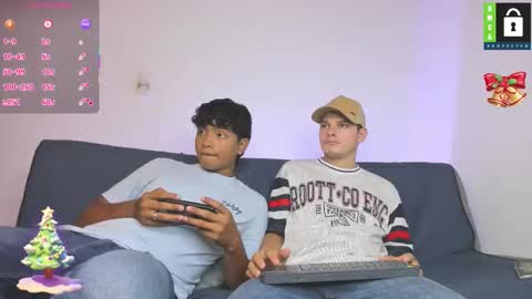 Snapshot of kevinxlvx chatting on 11-30-25, 10:03 kevin and ottis online show from 11-30-25, 10:03