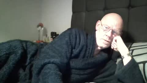 Snapshot of kevlooking4sez chatting on 01-02-25, 11:27 kevlooking4sez online show from 01-02-25, 11:27