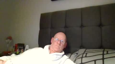 Snapshot of kevlooking4sez chatting on 03-06-25, 01:16 kevlooking4sez online show from 03-06-25, 01:16