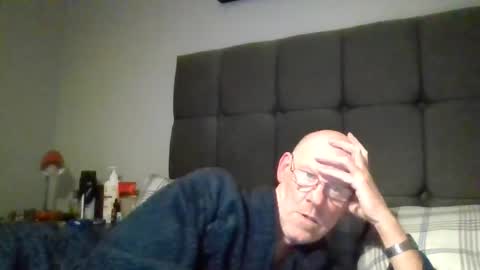 Snapshot of kevlooking4sez chatting on 11-14-25, 12:09 kevlooking4sez online show from 11-14-25, 12:09