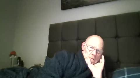 Snapshot of kevlooking4sez chatting on 02-13-26, 11:34 kevlooking4sez online show from 02-13-26, 11:34