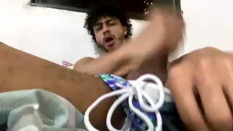 kevvluna05 online show from 03-10-25, 06:38