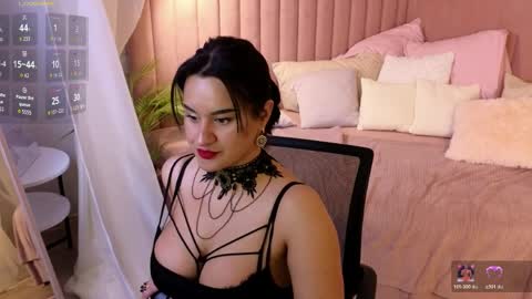 key_of_lust_ online show from 04-06-26, 01:36