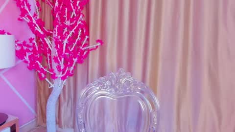 Snapshot of keyla_noa chatting on 08-01-26, 11:31 Keyla noa online show from 08-01-26, 11:31